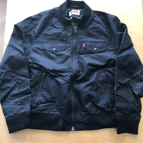 levi's men's varsity bomber trucker jacket